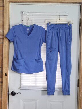 Healing Hands HH Works womans jogger scrub set  size XXS